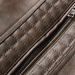 Chaqueta de Cuero con Capucha Personalizada, Chaqueta de Cuero con Capucha Duradera de Alta Calidad, Perfecta para el Estilo Diario Urbano - Product Image 5