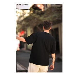 T-shirt streetwear oversize pour homme Vêtements tricotés de grande taille T-shirt confortable pour homme - Product Image 2