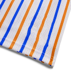 Pantalones cortos de malla de sublimación personalizados de poliéster 100% de alta calidad, tejido con cordón medio unisex personalizado con logotipo en la parte delantera - Product Image 2