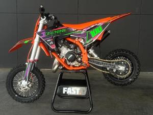 Envío a Todo el Mundo, Motocicleta 150 SX 2024 - Product Image 3