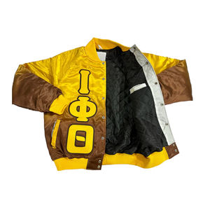 Veste universitaire d'hiver personnalisée Iota Phi Theta, satin sublimé, broderie, imperméable, vêtements grecs de fraternité, hommes - Product Image 3
