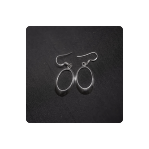 ต่างหูเงินแท้ 925 ดีไซน์เรียบง่าย ขนาด 2.5x1.5 ซม. ราคาโรงงาน รับสั่งทำ งานแฮนด์เมด รับรองคุณภาพ เครื่องประดับแฟชั่น - Product Image 5