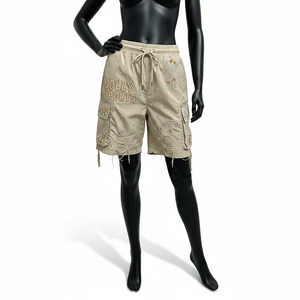 Shorts Cargo de Mujer de Alta Calidad, 220 GSM, Mezcla de Nailon, Tono Beige, Paneles con Bolsillos, Parches Decorativos, Logotipo Personalizado con Transferencia Térmica - Product Image 6