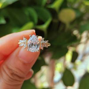 แหวนเซอร์คอนตัดรูปลูกแพร์ชุบทองสำหรับผู้หญิง14K ไมโครปูเครื่องประดับแฟชั่น CZ 925เงินสเตอร์ลิงพร้อมกล่องของขวัญสำหรับเธอ - Product Image 6