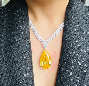 Collar DE BODA Diamante Collar de lujo Fiesta Queen's Choice Exquisito Estilo Vintage ART DECO Diseño Collar plata Forma de pera - Product Image 5