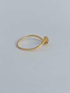 Anillo de Compromiso y Matrimonio de Oro Sólido de 9K/14K/18K con Diamante Natural de Corte Redondo |   Joyería Fina de Lujo |   Certificado por IGI - Product Image 2