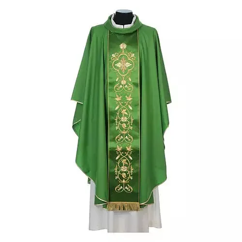 Estolas de sacerdote de tela de la mejor calidad con ropa de Iglesia bordada | Túnicas de coro de clero de estilo clásico personalizadas al por mayor