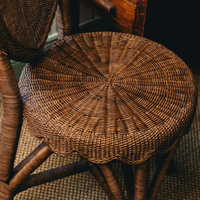 Chaise à dossier en forme de cœur en rotin naturel artisanal de haute qualité, meubles d'appoint tissés vintage, décoration rustique pour la maison, style classique élégant