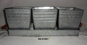 Jardinière en métal de bonne qualité avec jardinière disponible en forme et conçue personnalisée pour les utilisations de décoration de jardin - Product Image 3