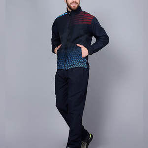 ชุดวอร์มกีฬายืดหยุ่นได้รับการออกแบบมาเพื่อความสบายและการเคลื่อนไหวชุดวอร์มกีฬาที่ทนทานพร้อมวัสดุดูดซับเหงื่อ - Product Image 4