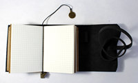 Cadeau Vos proches Fait à la main Antique Deckle Edge Paper Vintage Leather Journal Lock Closure Grimoire Journal Witch Journal