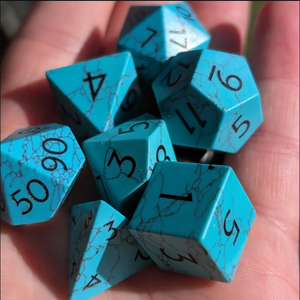 Dés en pierre de haute qualité, turquoise, cristal naturel, pierres de guérison Reiki, pierres gravées, ensemble de dés personnalisés, cristal Viking. - Product Image 3