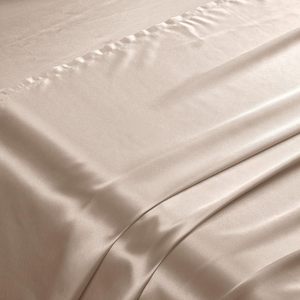 <span class=keywords><strong>Satin</strong></span> Tấm Nữ Hoàng Thiết Lập Màu Đen Mượt <span class=keywords><strong>Satin</strong></span> Tấm Thoáng Khí Sang Trọng <span class=keywords><strong>Comforter</strong></span> Bộ Đồ Giường Thiết Lập - Product Image 3