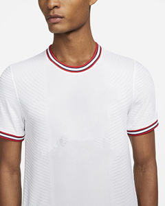 บริการ OEM เสื้อฟุตบอลแบบยูนิเซ็กซ์ พิมพ์ลายแบบซับลิเมชั่น สำหรับชุดกีฬา เสื้อฟุตบอลทีม รุ่นใหม่ - Product Image 3