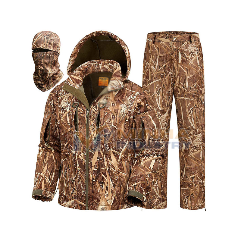 Breathable Camouflage Hunting Outfit for Men