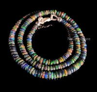 Collier unisexe vintage en perles d'imitation forme ronde et pierres d'opale noire naturelle éthiopienne multicolore