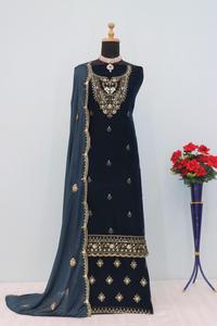 Costume en velours fantaisie de créateur pour femmes en velours pur avec broderie séquentielle incluant le cou et la tenue de fête élégante Daman - Product Image 4