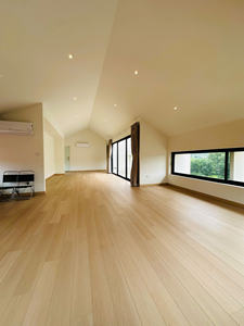 Carreaux de sol vietnamiens, revêtements de sol en vinyle, revêtements de sol SPC, PVC 100% vierge - Product Image 3