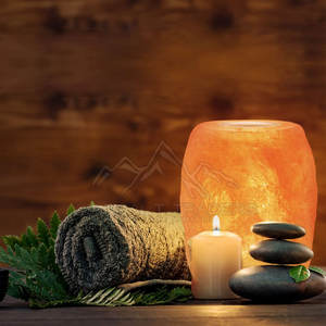 Lampes au sel de l'Himalaya de haute qualité en gros conçues sur mesure meilleure qualité pas cher lampes au sel naturel sculpté avec style d'amour - Product Image 4