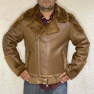 Chaqueta de Cuero Sintético con Forro de Borrego para Hombre, Calidad Premium, Estilo Clásico, Moderno, Ecológico y Transpirable - Product Image 4