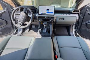 Toyota Tacoma Trail-hunter Double Cab i-Force Max 4×4 2024 - Product Image 5