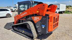 Chargeur compact sur chenilles Kubota SVL97-2 d'occasion, capacité de charge nominale de 9 tonnes, mini chargeur à chenilles, chargeur frontal, moteur diesel 37 kW - Product Image 4