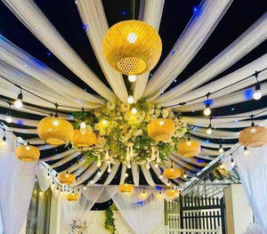 Lámpara colgante de bambú sostenible Lámpara de bambú personalizable Varios tamaños con versatilidad de Vigi Farm - Product Image 5