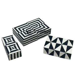 Caja con incrustaciones de resina hecha a mano para regalos Premium Hermoso almacenamiento para recuerdos de Tradebyd - Product Image 2