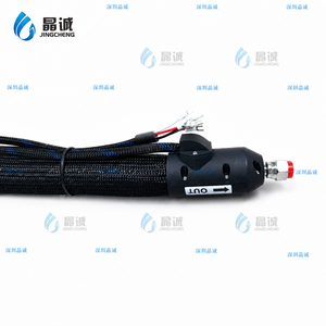 Manguera Termofusible Eléctrica Altamente Personalizable de 3/8" y 1/2" (230°C) Compatible con Aplicador <span class=keywords><strong>Dynatec</strong></span> para Línea Automotriz - Product Image 2