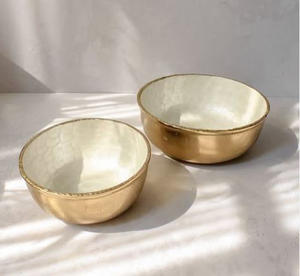 Cuencos chapados en oro de metal fundido de aluminio de último diseño para servir chocolates y postres - Product Image 5