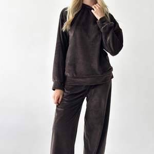 Casual invierno cálido Loungewear pantalones de satén de pierna ancha con cierre de cintura elástica patrón sólido estilo de pantalón de cintura media - Product Image 3