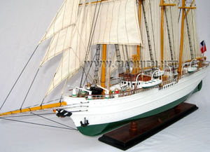 GRAND BATEAU ESMERALDA/MODÈLE DE BATEAU EN BOIS/MODÈLE DE BATEAU ANCIEN ARTISANAT/ - Product Image 3