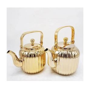 Tetera de Metal Dorado de la Mejor Calidad para Restaurante, Tetera Decorativa para Servir Café en la Mesa, en India - Product Image 1