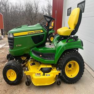 John Deere x750, Nuevo y Usado, Listo para Comprar, en Stock, con Entrega Rápida Incluida, Descuentos al por Mayor Disponibles - Product Image 2