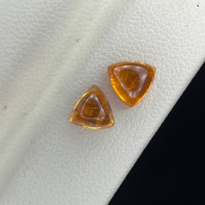 Gema de Granate Espesartita Natural, Corte Trillón, Cabujón para Joyería - Product Image 4