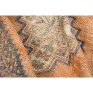 Alfombra Vintage de 2.3x5.2 pies, Alfombra Turca Pequeña, Alfombra de Lana con Diseño Floral en Naranja y Azul - Product Image 5