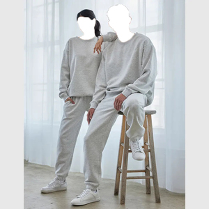 Chándal personalizable unisex de talla grande, sudadera de manga larga transpirable de lana suave, pantalones, logotipos estampados de secado rápido - Product Image 3