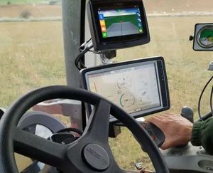 Hệ thống lái fjd AT2 FJ động lực chính xác 2,5cm máy kéo điều hướng nông nghiệp GPS Hệ thống lái tự động giá tốt nhất trong kho - Product Image 2