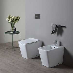Juegos de Baño Premium de Cerámica para Instalar en el Suelo, Marca Riga - Product Image 1