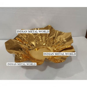 Bol à chocolat décoratif en métal noir design moderne Bord ondulé unique Bol à bonbons en aluminium pour la décoration de la maison - Product Image 6