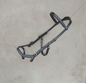 Bride de compétition polyvalente Micklem pour chevaux Bride en cuir de qualité supérieure pour une utilisation multi-compétition - Product Image 2