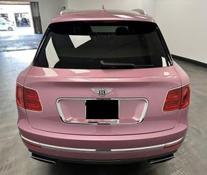 Bentley Bentayga W12 Signature 2018 d'occasion, incroyablement parfait, faible kilométrage, en stock, proposé à un prix fantastique - Product Image 2