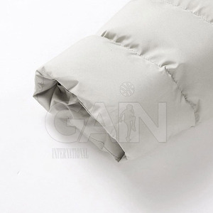 Veste à capuche matelassée d'hiver personnalisée, fermeture éclair sur le devant, logo, veste pour homme, respirante, écologique, pour vente en ligne - Product Image 5