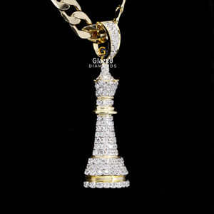 Petit pendentif Hip Hop entièrement glacé avec des diamants ronds en moissanite taillée en brillant en argent sterling 925 - Product Image 3