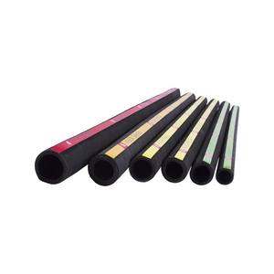 Couche de base de tuyau antistatique résistante aux produits pétroliers <50% textile aromatique NBR/SBR - Product Image 1