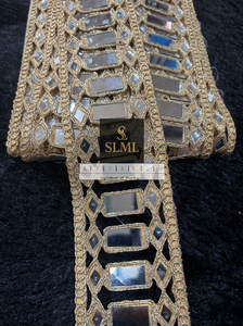 ผ้าลูกไม้ตาข่ายลายทองดีไซน์เนอร์ พร้อมงานกระจกตกแต่ง สำหรับตกแต่งขอบผ้าลูกไม้ตาข่าย สำหรับส่าหรี เลเฮงกา เสื้อผ้า และชุดเจ้าสาว - Product Image 6