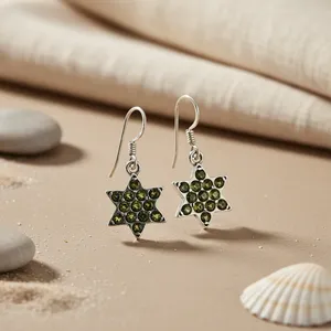 Boucles d'oreilles en forme d'étoile en argent tibétain avec strass en cristal vert pour femmes, bijoux vintage juifs, cadeau - Product Image 1