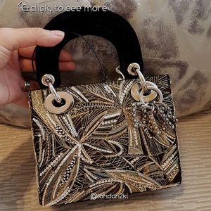กระเป๋าปักลายที่สมบูรณ์แบบไม่ซ้ำใครสไตล์โบฮีเมียนกระเป๋าถือคลัทช์มือกระเป๋าซับในดีไซน์แฟนซีขายส่ง - Product Image 4