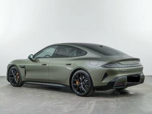 Sedán S V 7 2024, Tracción en las Cuatro Ruedas, R18, Litio, Cuero, Cámara Trasera, Techo Panorámico, Luces LED, Batería de 110 kWh - Product Image 4