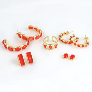 ขายส่งต่างหูห่วงหยกสีแดงต่างหูห่วงห่วงหินหลายรูปวงรีออกแบบเป็นวงกลมต่างหูแบบดันหลังทองเหลือง - Product Image 6